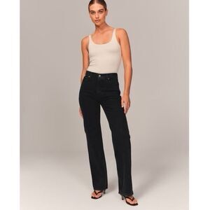 Abercrombie & Fitch The 90’s Relaxed High Rise Jean in Black Size 2L